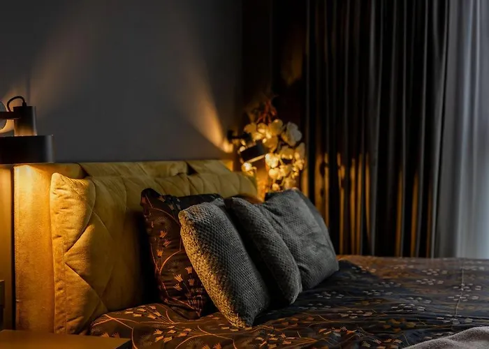 Vincent Luxe - Near Clinic, Arena And Stadium *